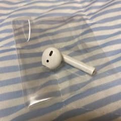 Apple AirPods 片耳(R)のサムネイル