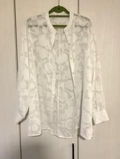 しまむら　シャツ　ジャガード　花柄のサムネイル