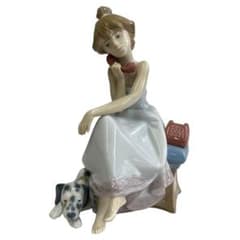 リヤドロ　大事な電話　置物 yj37 LLADRO リヤドロ No.5466 『大事な電話』 少女 犬 置物 - メルカリ