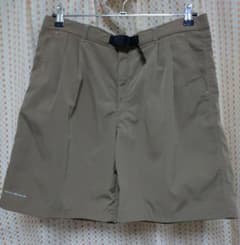 コロンビア ハーフパンツ カーキのサムネイル