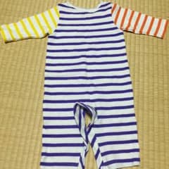 こどもビームス beams 長袖 ボーダー ロンパースのサムネイル