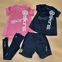 SKINS ランニングウェア 5点セットのサムネイル