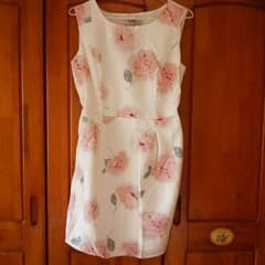 可愛い花柄ワンピース♪のサムネイル