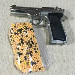 エアガンですのサムネイル