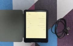 Kindle Paperwhite (第12世代) 本体 16GB ケース有りのサムネイル