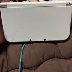 Nintendo new 3DS LL ホワイトのサムネイル