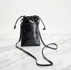 Maison Margiela ノベルティポーチ ブラック Maison Margiela ビューティポーチ 新品未使用 限定ノベルティ - メルカリ