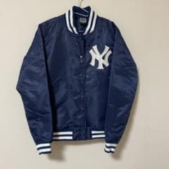 新品 MLB スタジャンのサムネイル