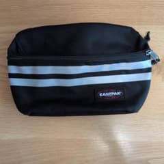 EASTPAK ボディバッグ ブラックのサムネイル