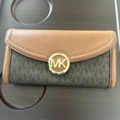 Michael Kors 長財布 ブラウンのサムネイル
