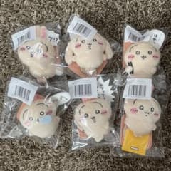 うさぎだらけくじ　E賞　ぬいぐるみバッジ　6個セットのサムネイル
