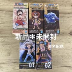 ワンピースワールドコレクタブル まとめ売りのサムネイル