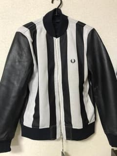 FRED PERRY ブルゾン XS ネイビーのサムネイル