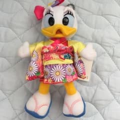 ディズニー ぬいぐるみバッジ 2016年 お正月 デイジーダックのサムネイル
