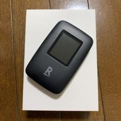 楽天　WIFi Pocket 黒のサムネイル