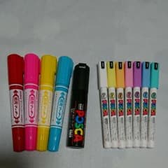 ポスカ、水性マッキーのサムネイル