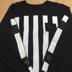 stussy クルーネック Mサイズのサムネイル