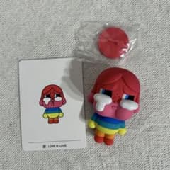 POPMART Crying Again Love is Loveのサムネイル