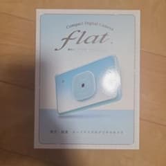 コンパクトデジタルカメラ flat 本体(中身確認のためあけました。)のサムネイル