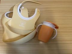 離乳食 エプロン コップのサムネイル