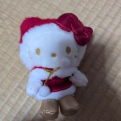 헬로 키티 크리스마스 박제 마스코트