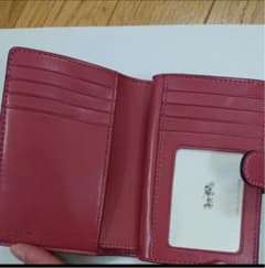 美品　COACH  折り財布のサムネイル