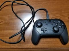 ニンテンドースイッチコントローラーのサムネイル