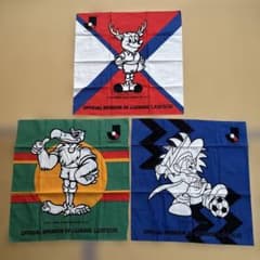 Ｊリーグ　バンダナ　ハンカチ　3種セットのサムネイル