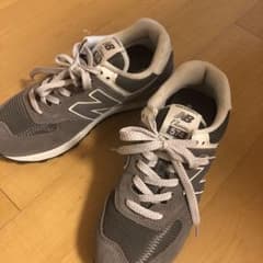 ニューバランス スニーカー 574のサムネイル