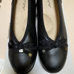 ふわ軽パンプスのサムネイル