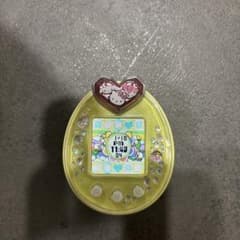 たまごっち　ピース　イエロー　サンリオ　値下げしましたのサムネイル