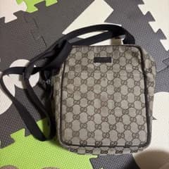 GUUCI グッチ メンズ　ショルダーバッグ GG キャンバス ボックス GUUCI グッチ メンズ ショルダーバッグ GG キャンバス ボックス - メルカリ