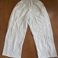 スウェットパンツ グレー ワイドシルエット パイピングのサムネイル