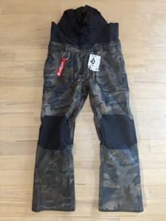 VOLCOM ROAM Bib Overall M 迷彩 - メルカリ