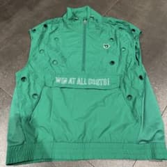 WAAC グリーン ノースリーブジャケット WAAC グリーン ノースリーブジャケット - メルカリ