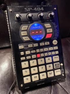 Roland SP-404 サンプラー 本体 ブラックのサムネイル