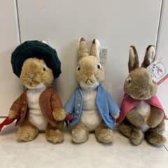 ピーターラビット　ぬいぐるみ　3体のサムネイル