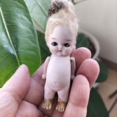 ドイツ　HERTWIG ミニチュア　ビスクドール 　身長5.8cm ドイツ HERTWIG ミニチュア ビスクドール 身長5.8cm ドイツ HERTWIG