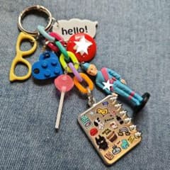 じゃらじゃらキーホルダー 小さな青のお兄さま カラフル ノート ハート