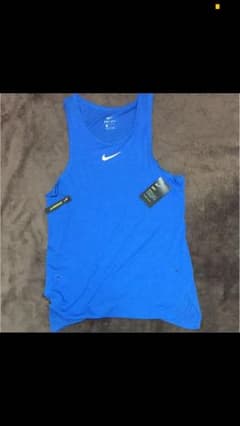 ナイキ NIKE タンクトップのサムネイル