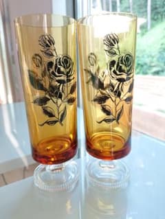 アデリア脚付きグラス 薔薇柄 アンバーグラス２客のサムネイル