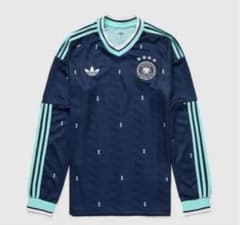 ご*様 2026 ドイツ代表 AWAY オーセンティック 長袖 M 完売品のサムネイル