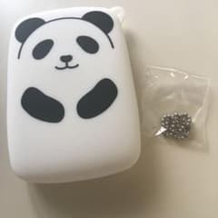 【新品未使用】パンダ　スリットポーチのサムネイル