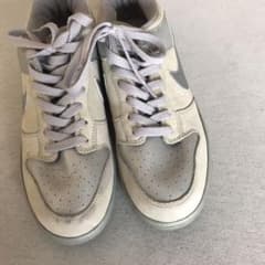 NIKE ナイキ スニーカーのサムネイル