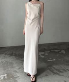maison celon アシンメトリーキャミドレス アイボリーのサムネイル
