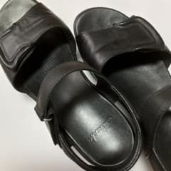 クラークス 　　ブラックサンダルのサムネイル