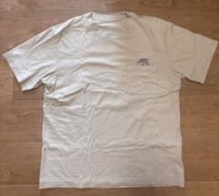 UNIQLO UT 名探偵コナン Tシャツ ベージュ Mサイズのサムネイル