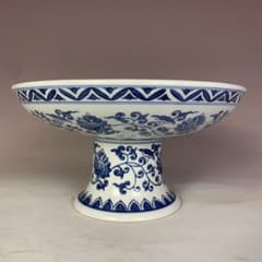 景徳鎮 青花富貴花鳥図大果盆 陶磁器 装飾品 現代工芸品 美術品 置物 中国美術 青花富貴花鳥図大果盆 景徳鎮 陶磁器 装飾品 工芸品 置物
