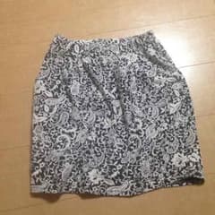 863様専用ネイビー×ホワイト スカートのサムネイル