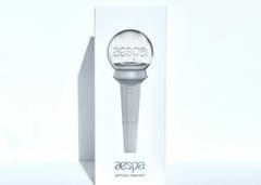 aespa Official Light Stick ペンライトのサムネイル